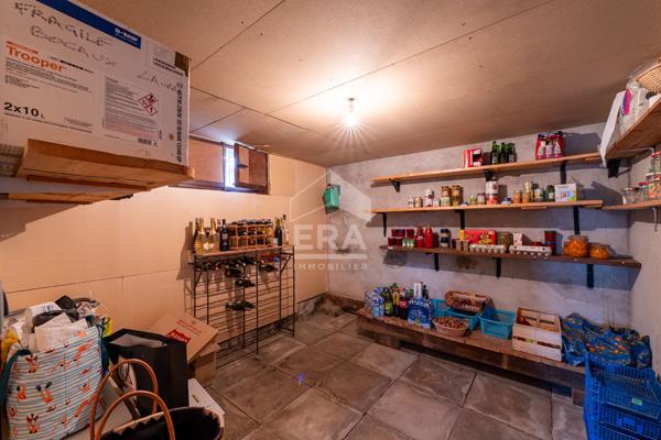 Maison à  vendre  196m² - Mornant  avec 4 chambres sur 825m² de terrain