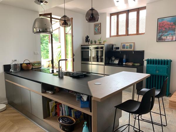 Vente Appartement de luxe Évian-les-Bains 9 Pièces 270 m²