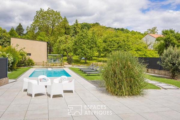 Demeure de caractère rénovée et sa piscine