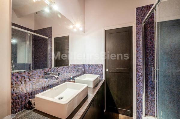 Au calme, maison de caractère rénovée, 5 chambres, jardin et vue.