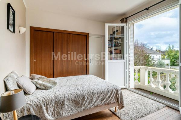 Au calme, maison de caractère rénovée, 5 chambres, jardin et vue.