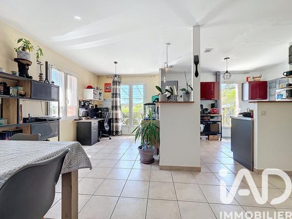 Maison à vendre 5 pièces 104 m² Apt