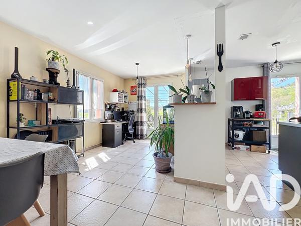 Maison à vendre 5 pièces 104 m² Apt