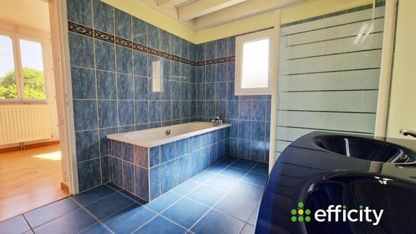 Maison
         5 pièces
        - 142 m² Exclusivité 319 000 € *
