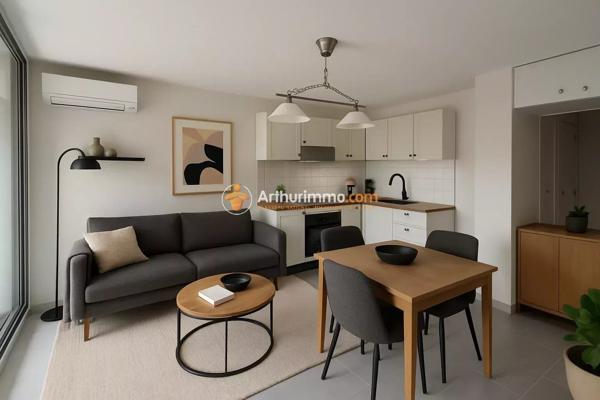Vente                                                      Appartement
                        
                     2 pièces                      31 m2                     à Le Grau-du-Roi