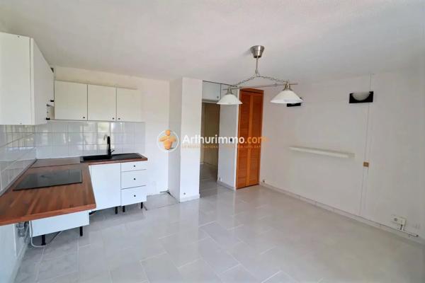 Vente                                                      Appartement
                        
                     2 pièces                      31 m2                     à Le Grau-du-Roi