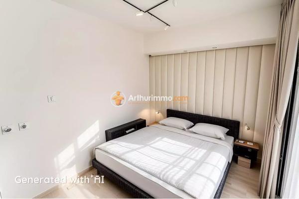Vente                                                      Appartement
                        
                     2 pièces                      31 m2                     à Le Grau-du-Roi
