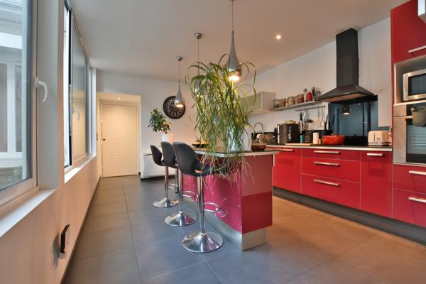 PAU HYPER-CENTRE – APPARTEMENT RÉNOVÉ 111 M² – TERRASSE