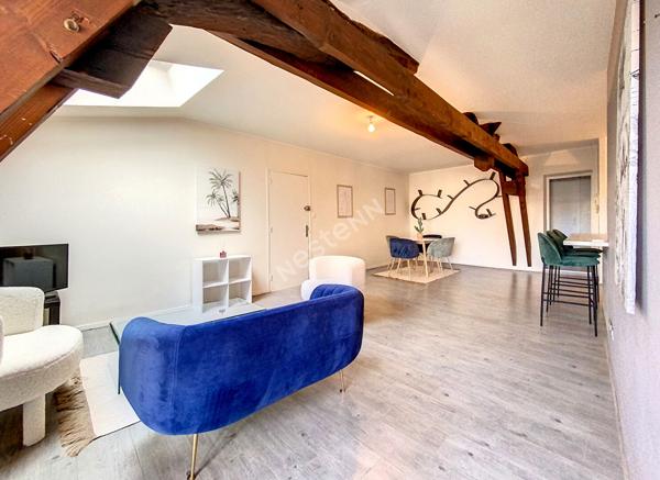 Charmant appartement T3 de 70 m² Montauban place nationale