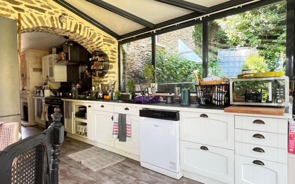 Maison à vendre    5 pièces •  Saint-Denis-sur-Sarthon