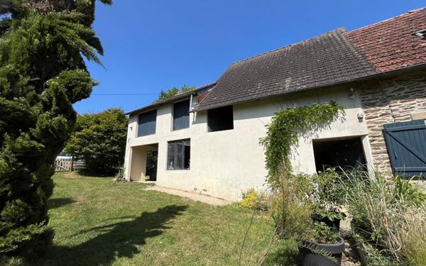 Maison à vendre    5 pièces •  Saint-Denis-sur-Sarthon