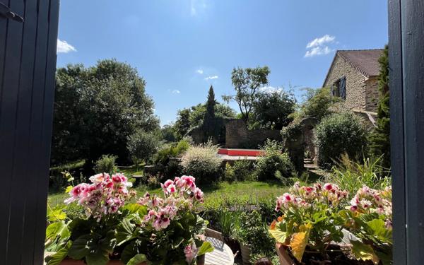 Maison à vendre    5 pièces •  Saint-Denis-sur-Sarthon