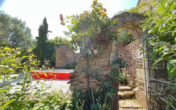 Maison à vendre    5 pièces •  Saint-Denis-sur-Sarthon