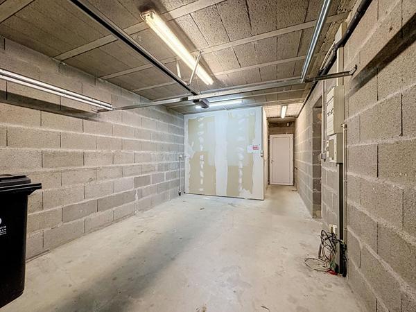 Maison limite ANGERS et SAINT BARTHELEMY D'ANJOU de 7 pièces avec 5 chambres, 137 m² habitables avec jardin et garage !