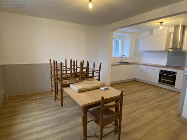 Maison à louer à La Motte dans les Côtes-d'Armor (22600), ref : 22110-L372