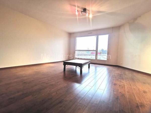 VALENCIENNES CENTRE  Appartement 2 chambres Cave