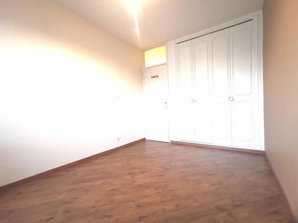 VALENCIENNES CENTRE  Appartement 2 chambres Cave