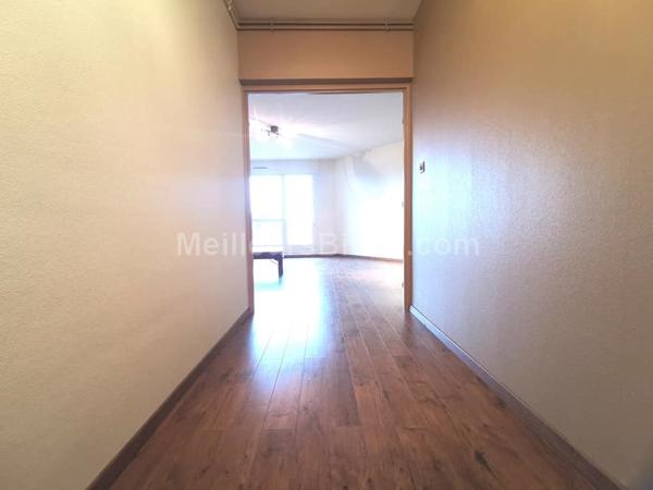 VALENCIENNES CENTRE  Appartement 2 chambres Cave