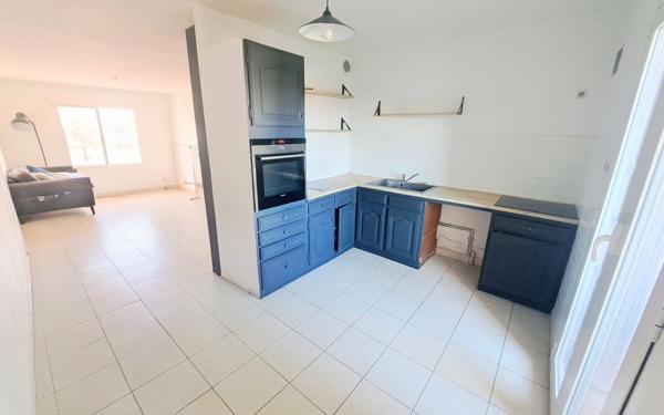 Appartement à vendre    4 pièces • 74 m2 Six-Fours-les-Plages