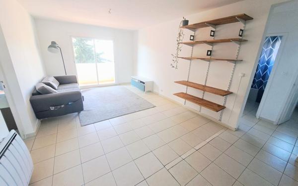 Appartement à vendre    4 pièces • 74 m2 Six-Fours-les-Plages