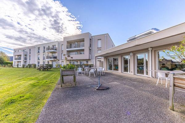 Appartement 2 pièces                                        - 35730 Pleurtuit - SUPER U Réf : 128690