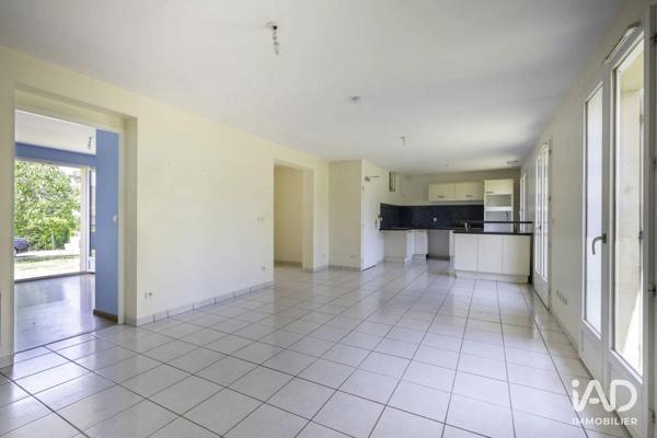 Maison à vendre 6 pièces 126 m² Septeuil