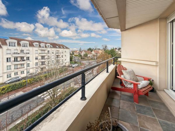 Eaubonne (95600) Eaubonne. Magnifique duplex de 96 M2.