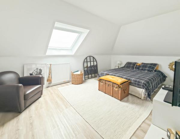 Eaubonne (95600) Eaubonne. Magnifique duplex de 96 M2.