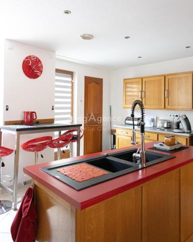 Maison à LA MURE, 38350 - 5 pièces 110m²