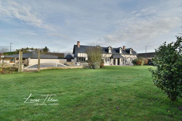 À vendre – Longère 5 pièces avec piscine chauffée