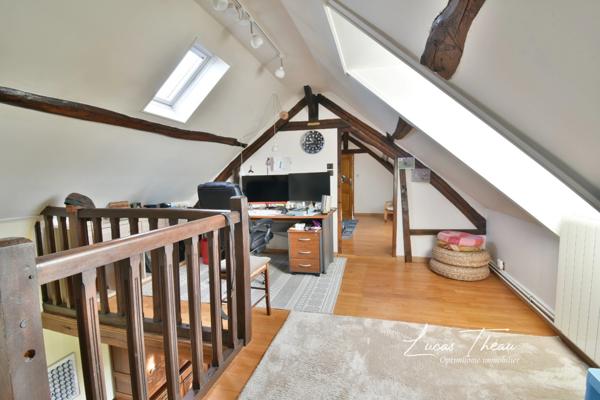 À vendre – Longère 5 pièces avec piscine chauffée