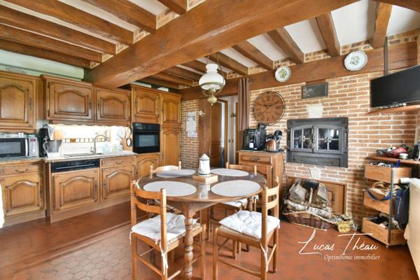 À vendre – Longère 5 pièces avec piscine chauffée