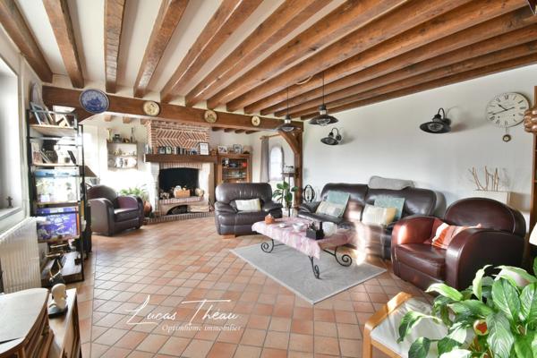 À vendre – Longère 5 pièces avec piscine chauffée