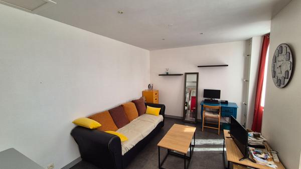 Appartement Duplex Rochefort 3 pièce(s) 57.59 m2