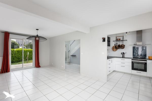 Maison 328 290 € Bohars 5 p 95 m² DPE C