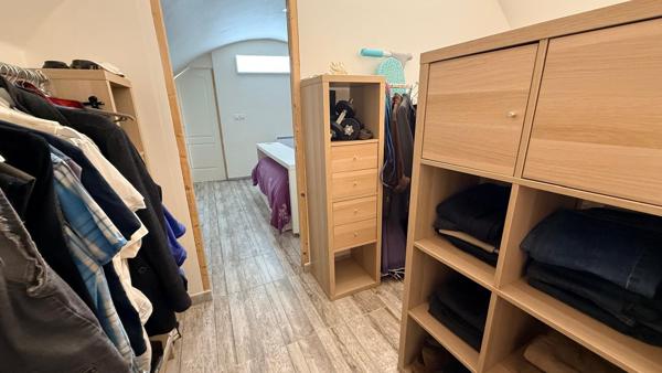 Appartement
         3 pièces
        - 80 m² Exclusivité 235 000 € *