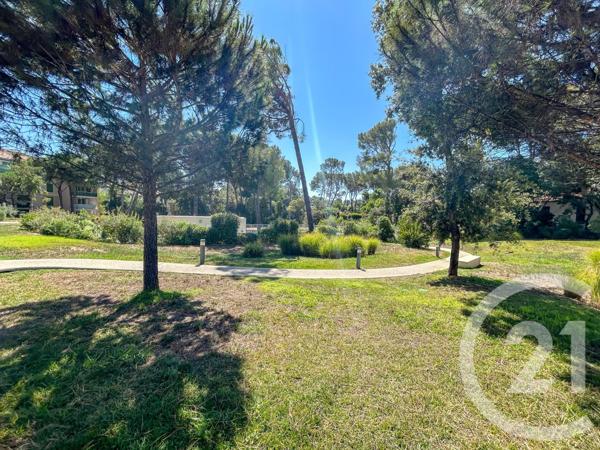 Appartement T4 à vendre  4 pièces - 83,64 m2 CAVALAIRE SUR MER - 83