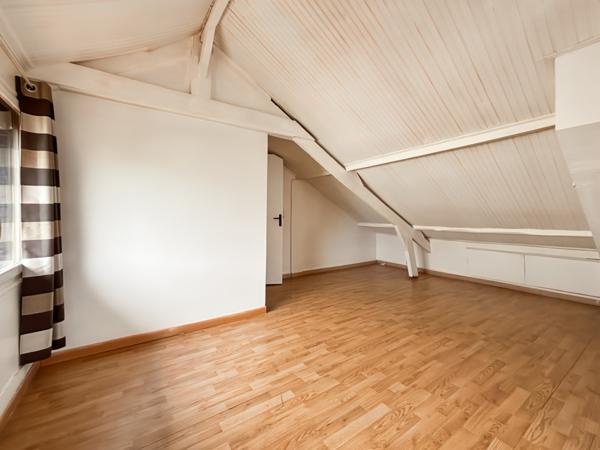 Maison avec dépendance à Massy