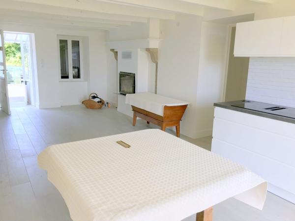 Propriété Familiale : 2 maisons, 19 ha hangar, grange; typé équin.