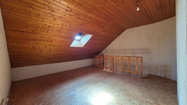 A VISITER SANS TARDER !!!  Seulement à 15 MINUTES DE VICHY !!!