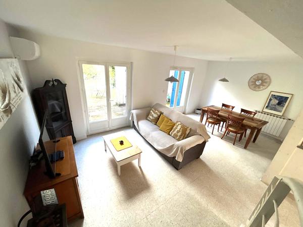 Location maison L'Isle-sur-la-Sorgue - 5 pièce(s) - 99 m² - 1 358 €/mois