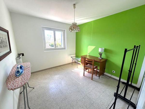 Location maison L'Isle-sur-la-Sorgue - 5 pièce(s) - 99 m² - 1 358 €/mois