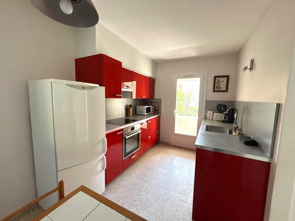 Location maison L'Isle-sur-la-Sorgue - 5 pièce(s) - 99 m² - 1 358 €/mois