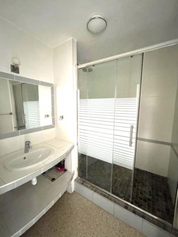 Location maison L'Isle-sur-la-Sorgue - 5 pièce(s) - 99 m² - 1 358 €/mois