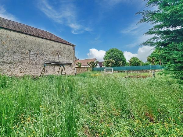 proche gares direct Paris (10mn)