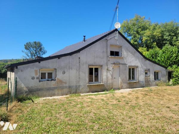 Maison d'habitation avec dépendance et terrain
