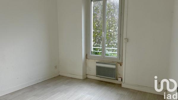 Maison 5 pièces de 119 m² à LA CHAPELLE-BASSE-MER (44450)