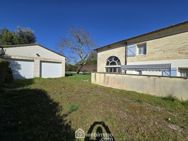 Demeure 331 m² à Bordeaux 33000