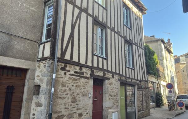 Vente Immeuble rénové(e) Saint-leonard-de-noblat   