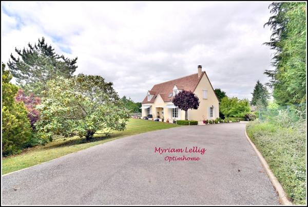 Propriété 8 pièces + annexes AULNAY SUR ITON (27)